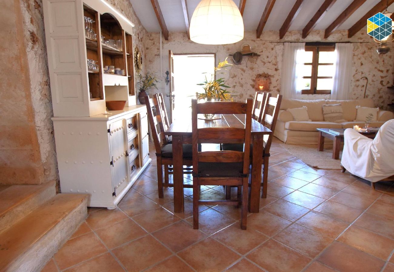 Casa en Lloret de Vistalegre - Finca na Pruna Holiday Home