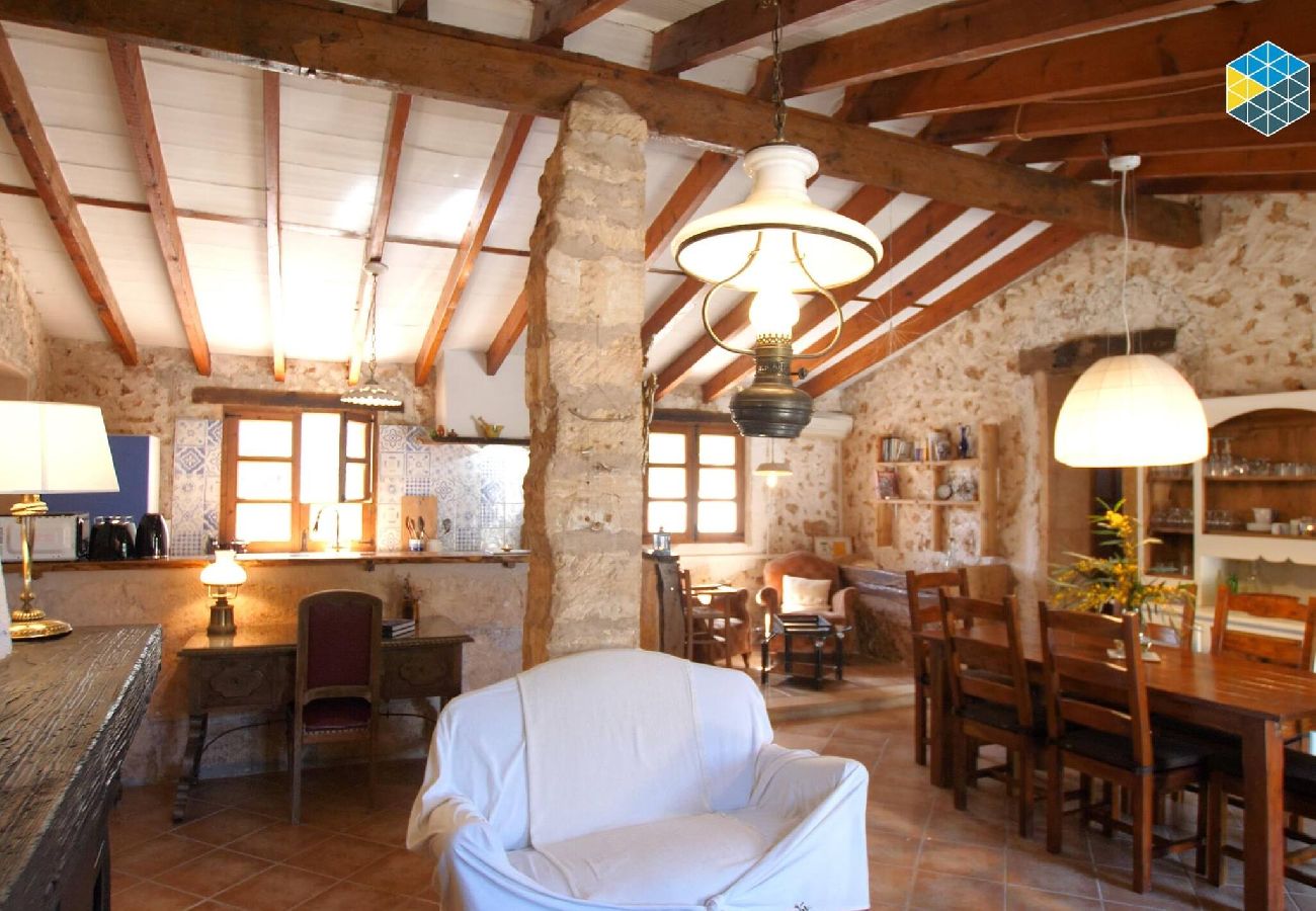 Casa en Lloret de Vistalegre - Finca na Pruna Holiday Home