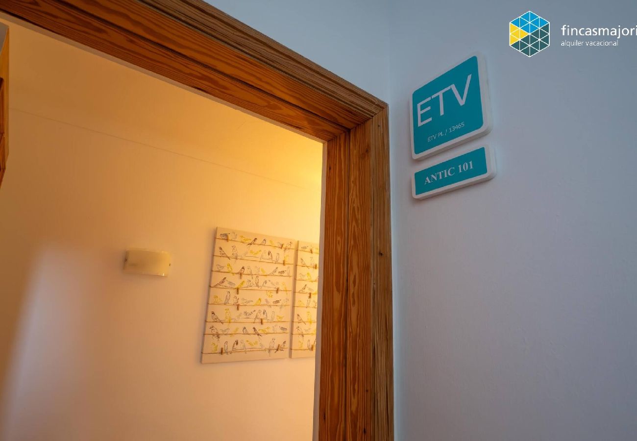 Apartamento en S'Illot - Apartamento Antic 101 Pax 5
