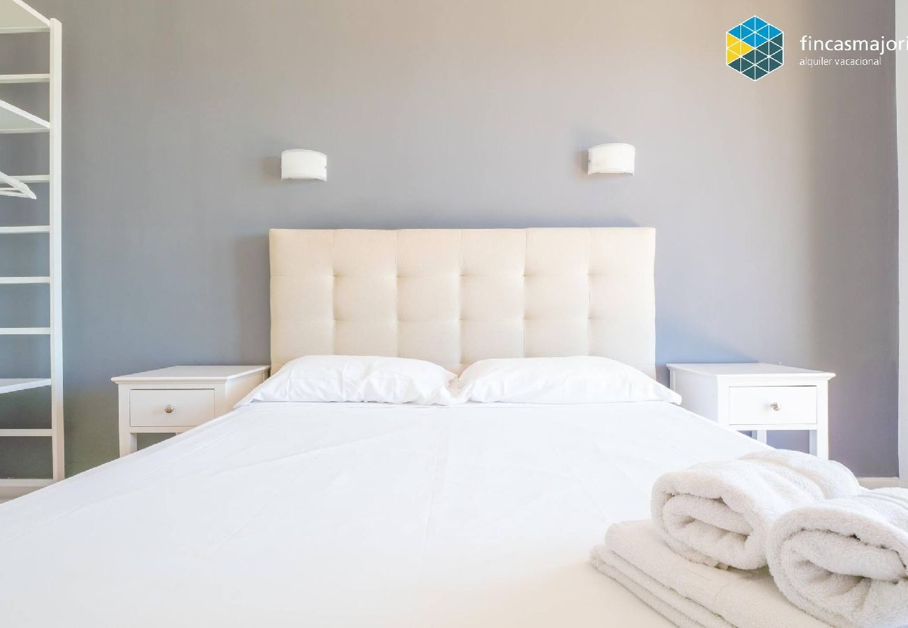 Apartamento en S'Illot - Apartamento Antic 101 Pax 5