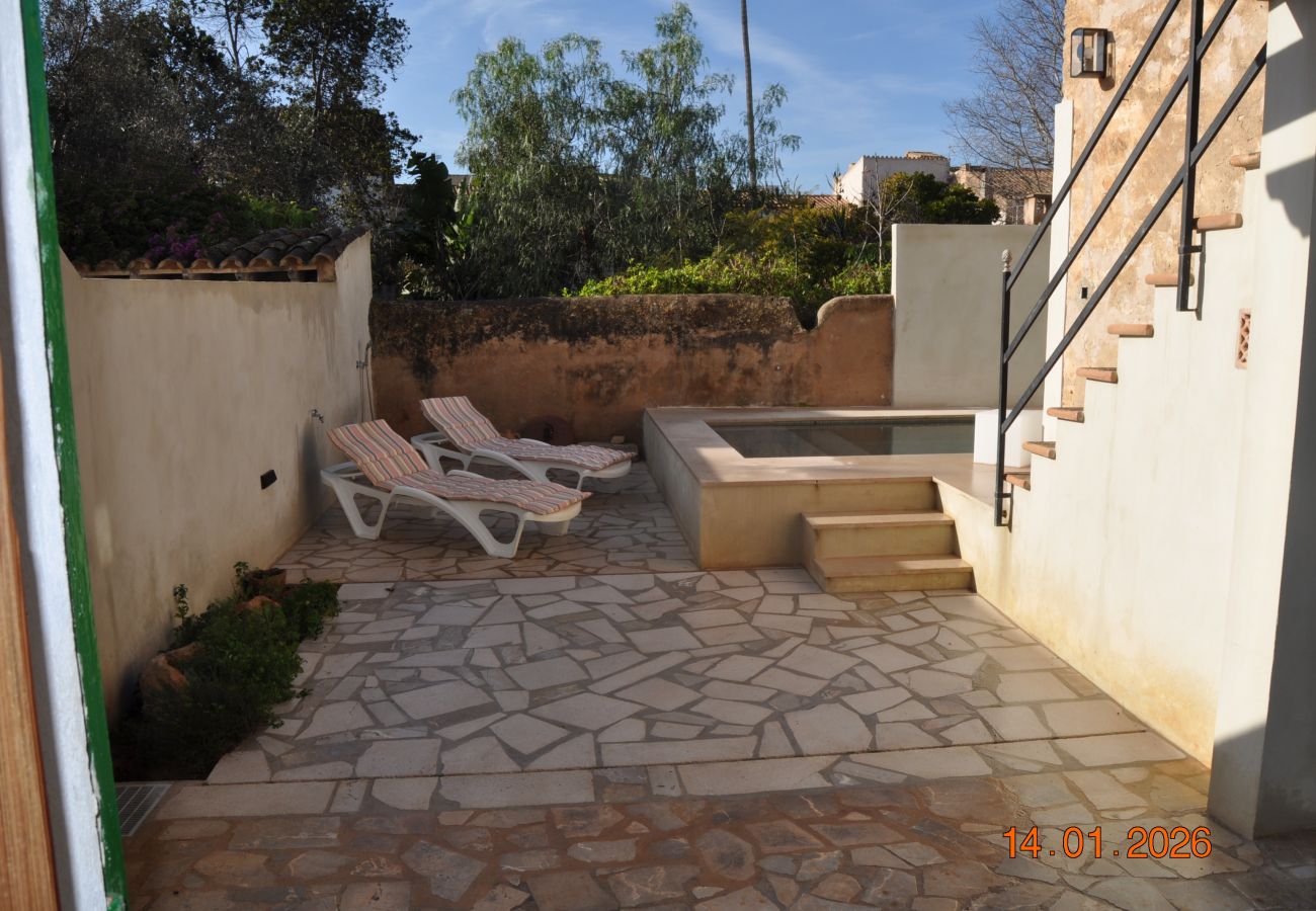 Casa de campo con piscina en Llucmajor, Mallorca