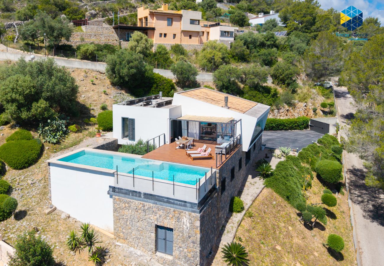 Casa rural con piscina en Esporles