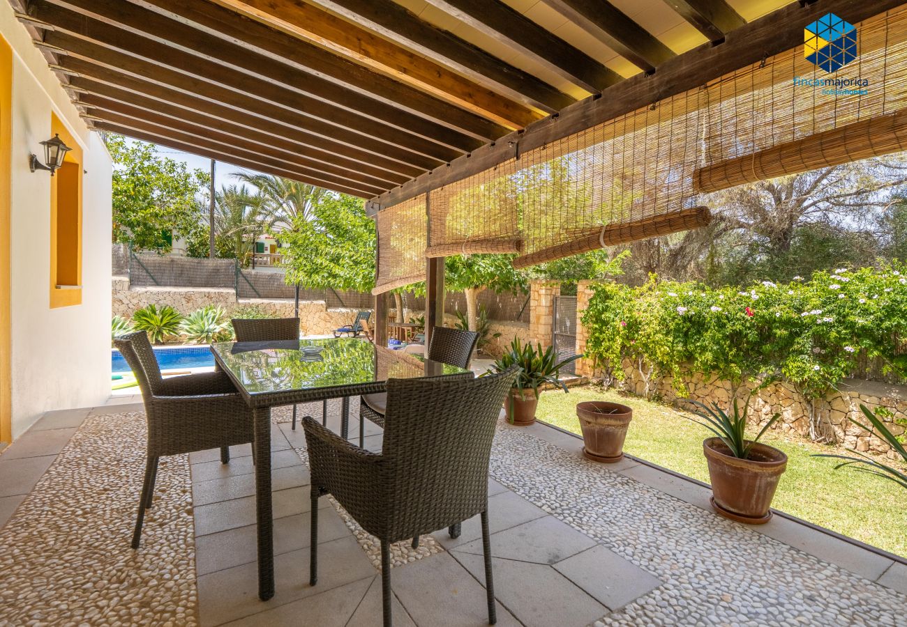 Villa en Cala Llombards - Villa Tardia