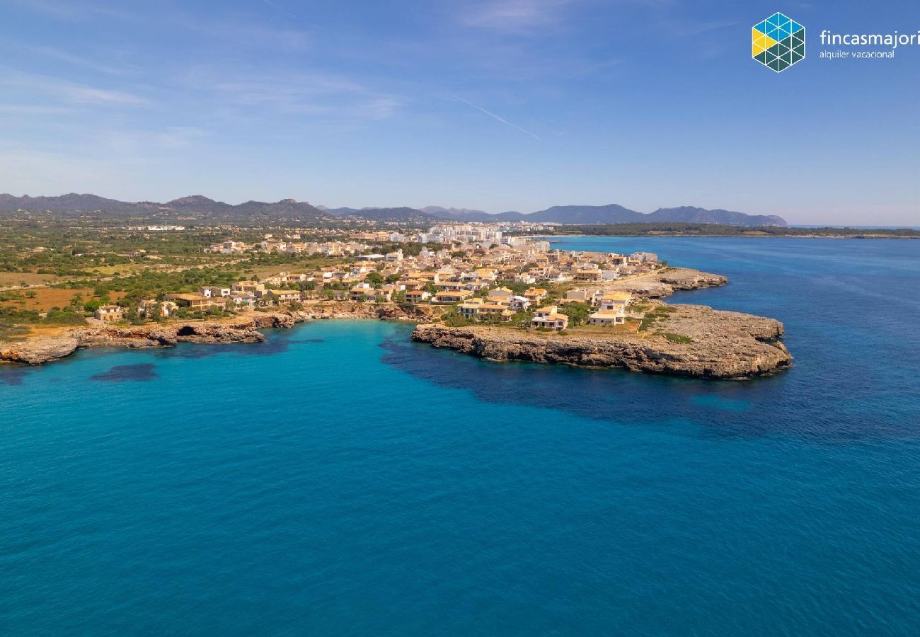 Ferienwohnung in S'Illot - Apartamento Antic 302 Pax 4