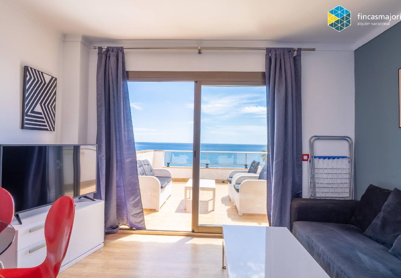 Ferienwohnung in S'Illot - Apartamento Antic 302 Pax 4