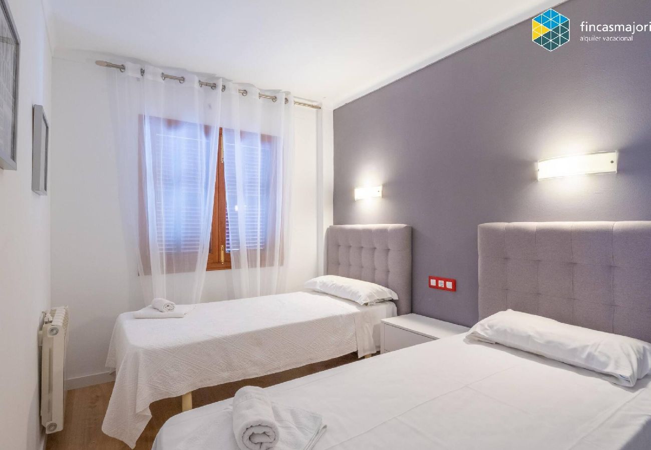 Ferienwohnung in S'Illot - Apartamento Antic 302 Pax 4