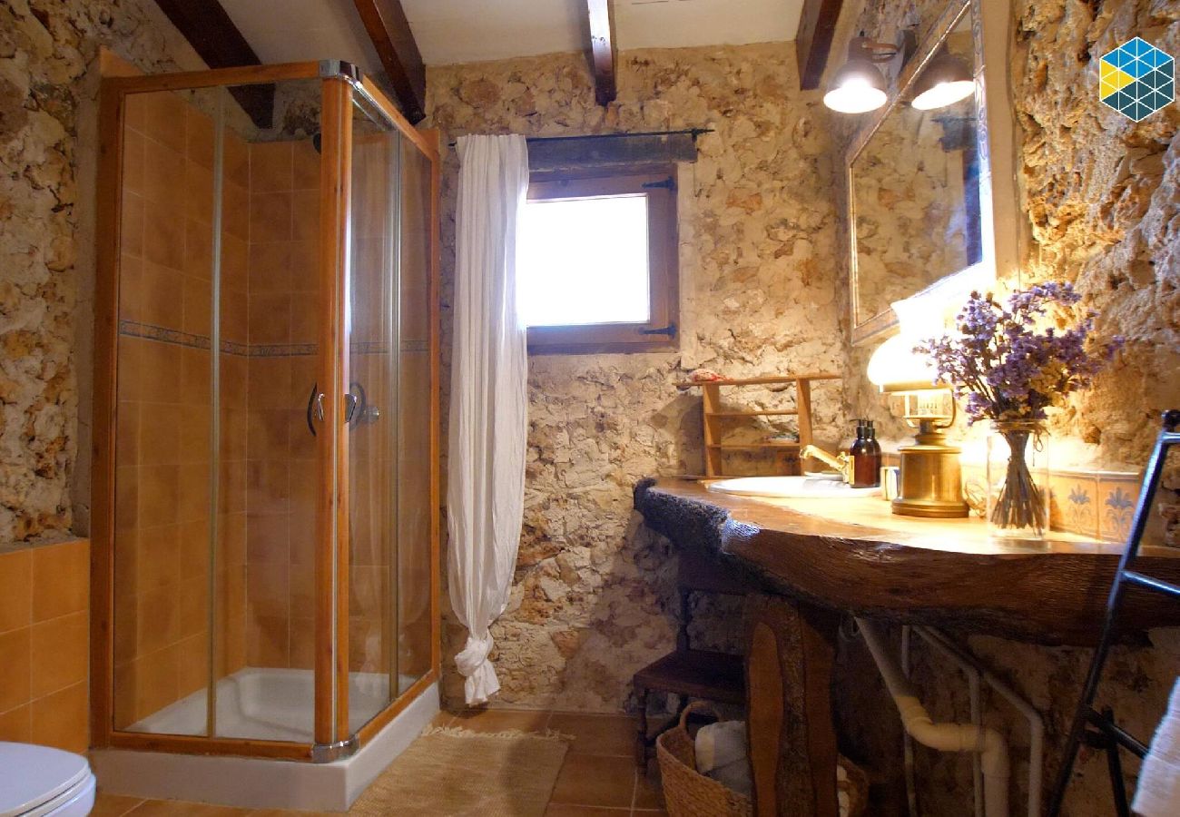 Ferienhaus in Lloret de Vistalegre - Finca na Pruna Holiday Home