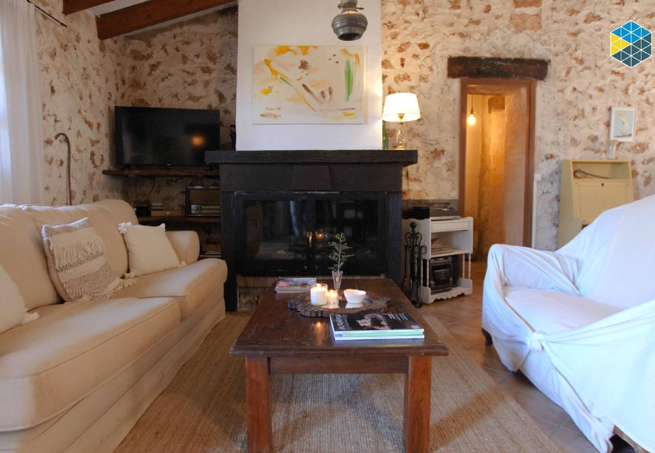 Ferienhaus in Lloret de Vistalegre - Finca na Pruna Holiday Home