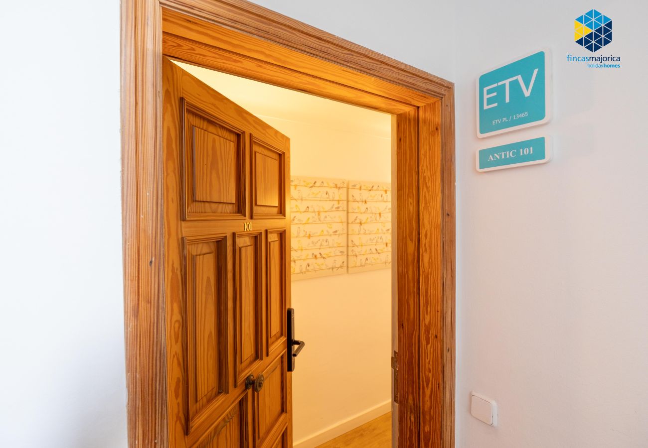 Ferienwohnung in S'Illot - Apartamento Antic 101 Pax 5