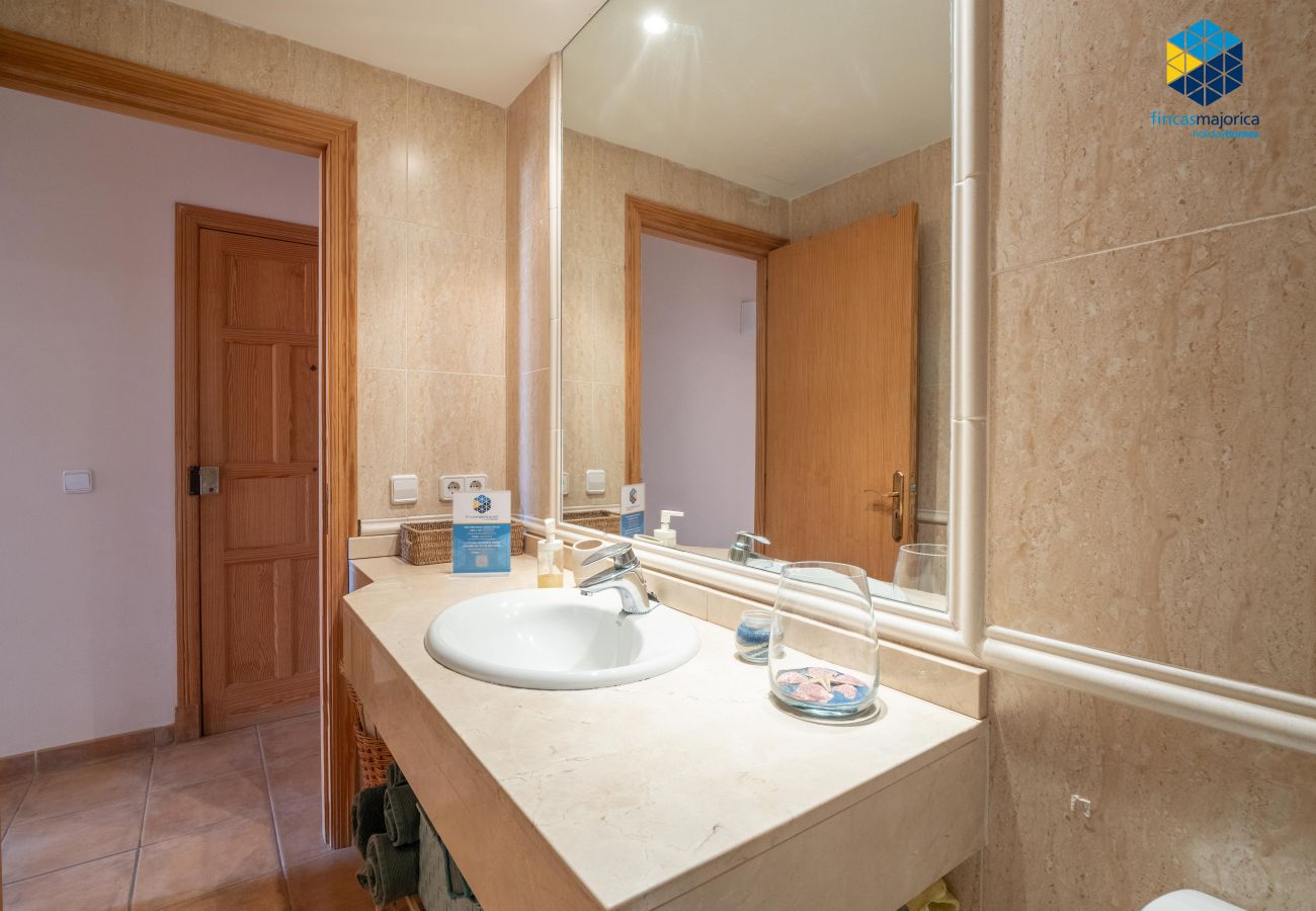 Ferienwohnung in Ses Salines - Apartamento Azulera