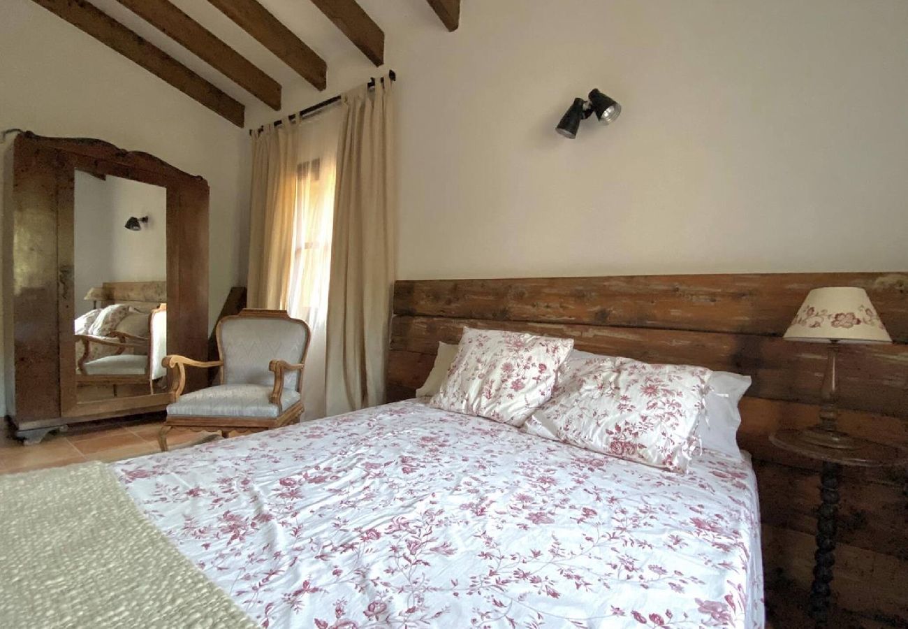 Ferienhaus in Puigpunyent - Ses Oliveres