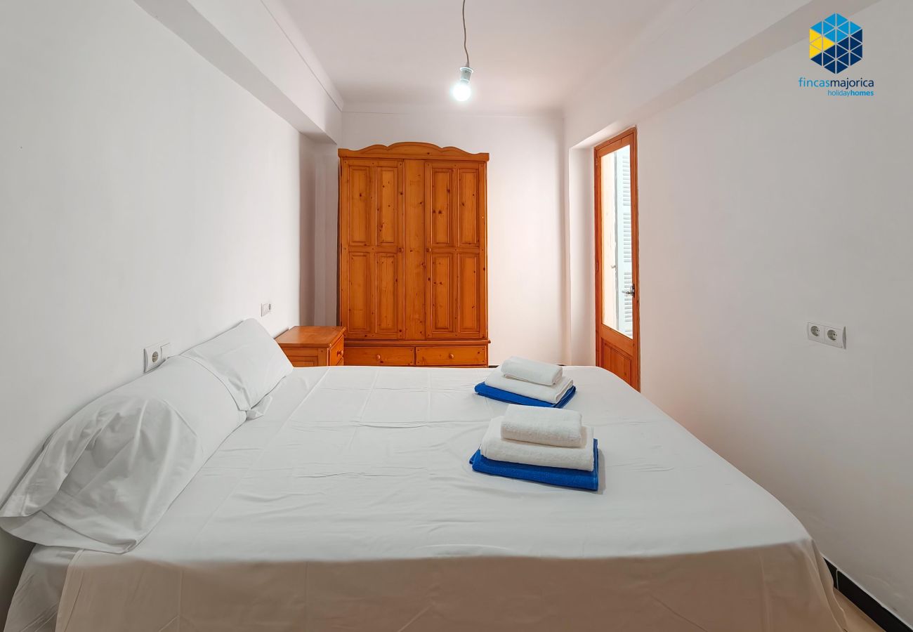 Ferienwohnung in S´illot-Cala morlanda - Apartamento Ronda del Mati 23