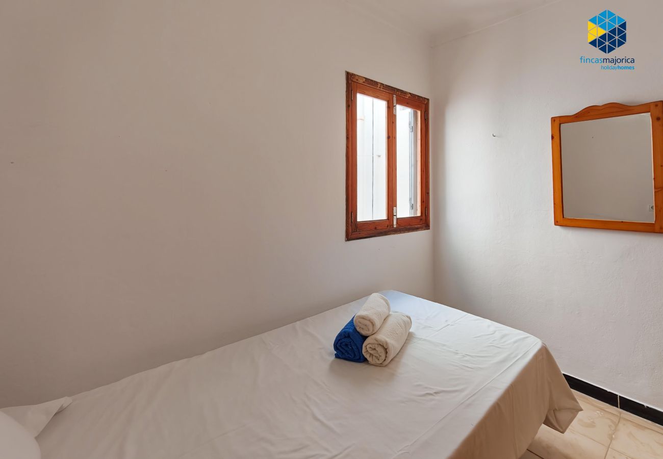 Ferienwohnung in S´illot-Cala morlanda - Apartamento Ronda del Mati 23