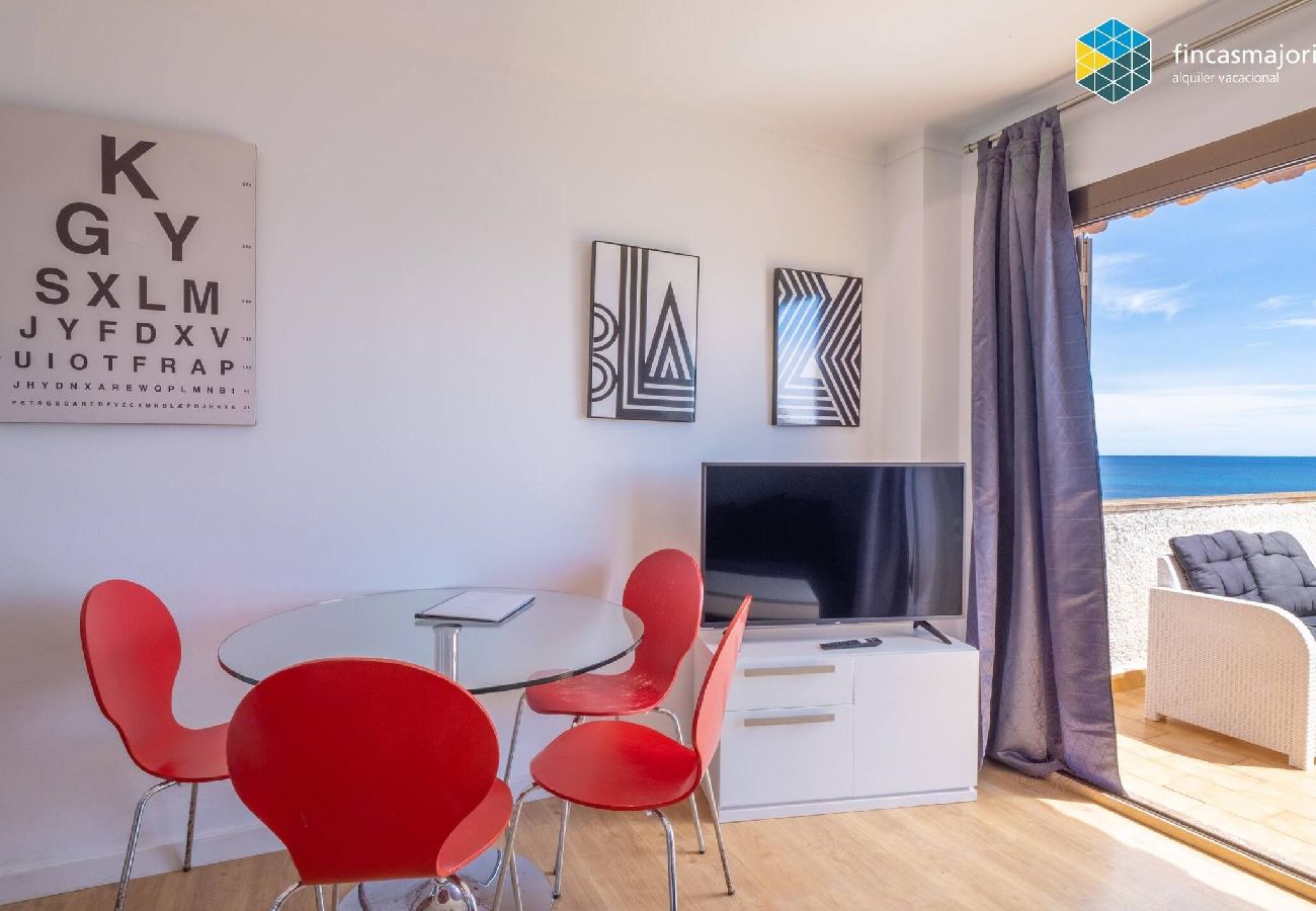 Apartment in S'Illot - Apartamento Antic 302 Pax 4