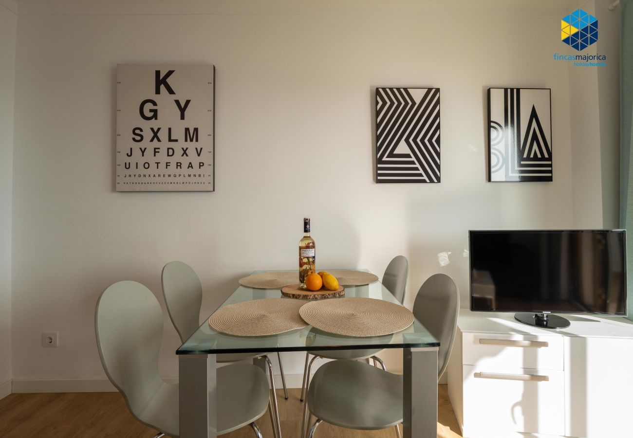 Apartment in S'Illot - Apartamento Antic 302 Pax 4