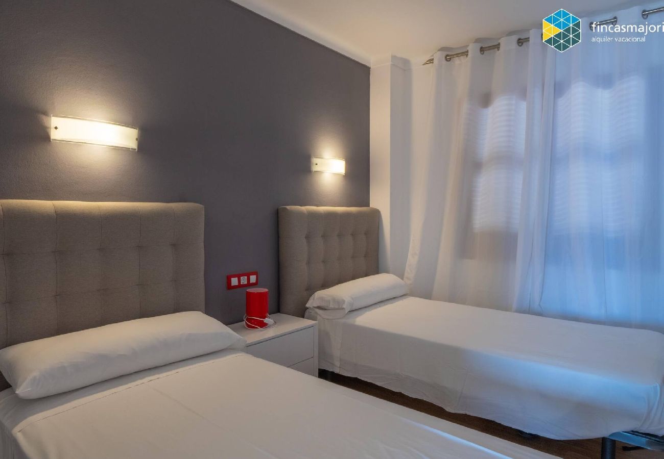 Apartment in S'Illot - Apartamento Antic 301 Pax 2