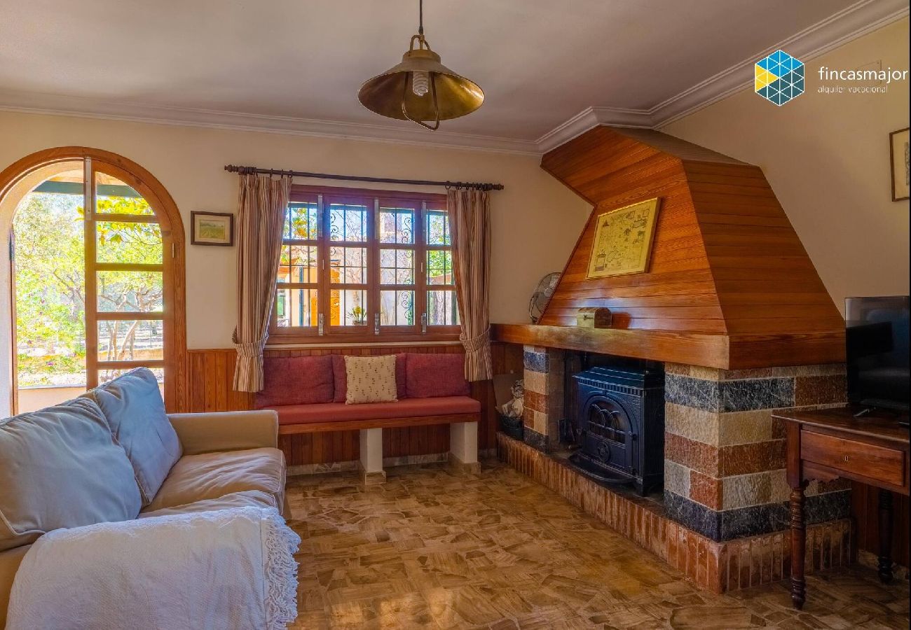 House in Caimari - Can Moreu