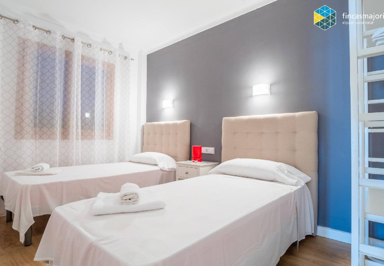 Apartment in S'Illot - Apartamento Antic 102 Pax 6