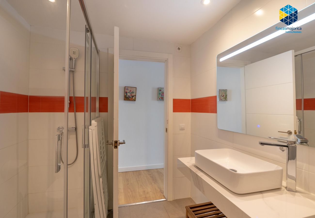 Apartment in S'Illot - Apartamento Antic 102 Pax 6