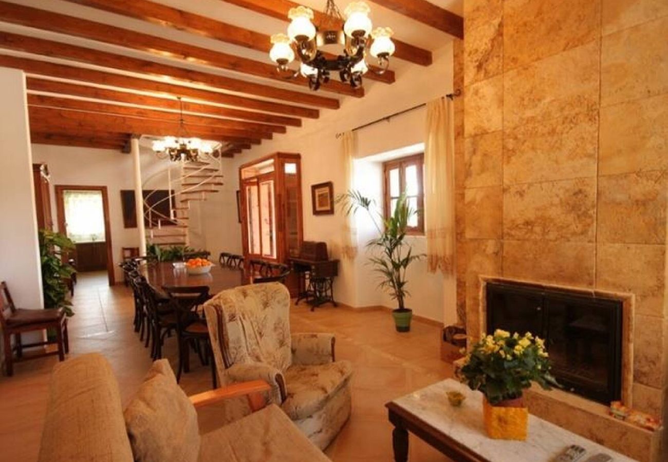 Villa in Sant Joan - Villa Son March