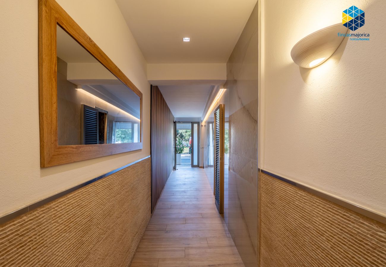 Apartment in S'Illot - Apartamento Antic 201 Pax 4