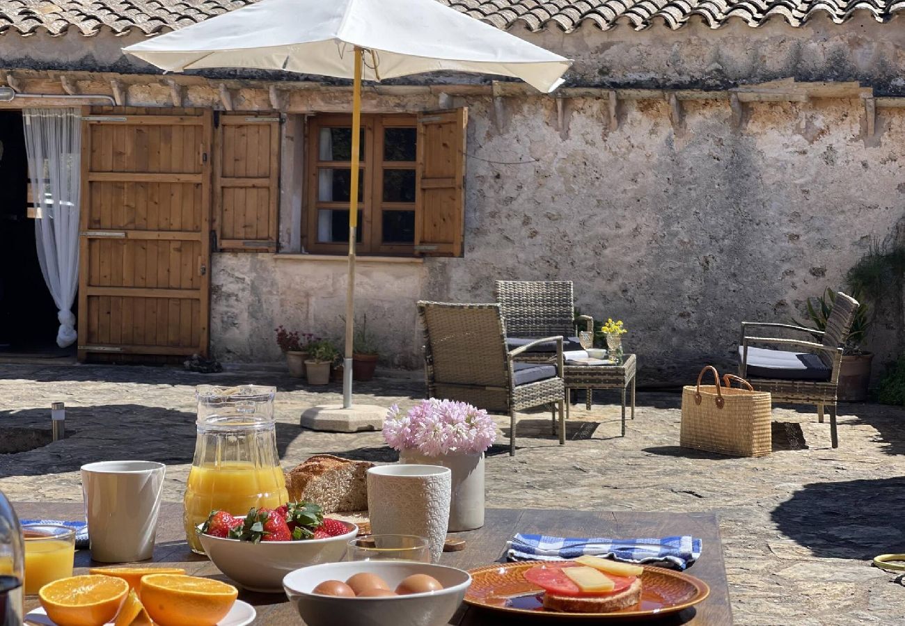 House in Lloret de Vistalegre - Finca na Pruna Holiday Home