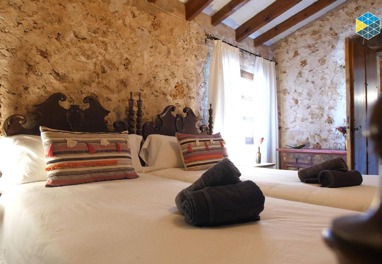 House in Lloret de Vistalegre - Finca na Pruna Holiday Home