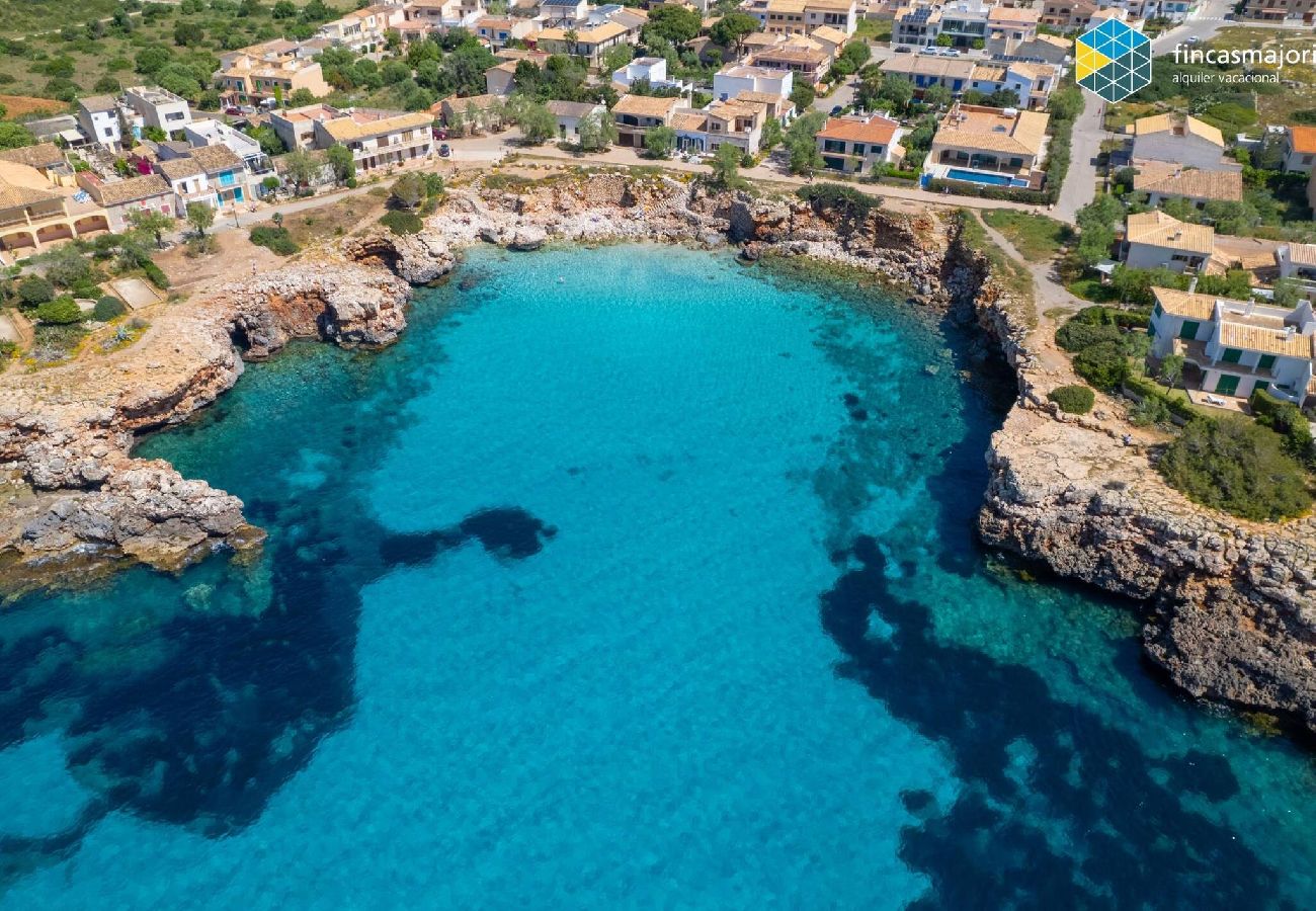 Apartment in S'Illot - Apartamento Antic 101 Pax 5