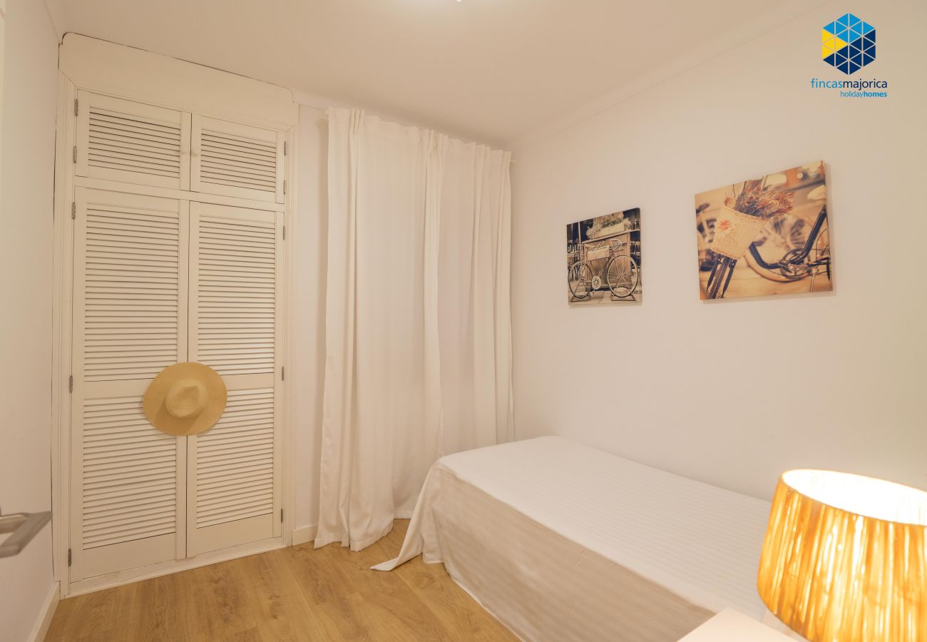 Apartment in S'Illot - Apartamento Antic 101 Pax 5