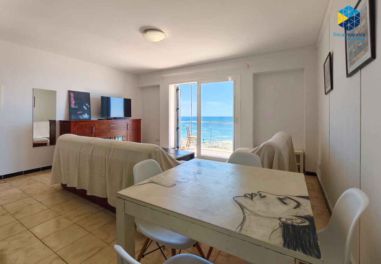 Apartment in S´illot-Cala morlanda - Apartamento Ronda del Mati 23