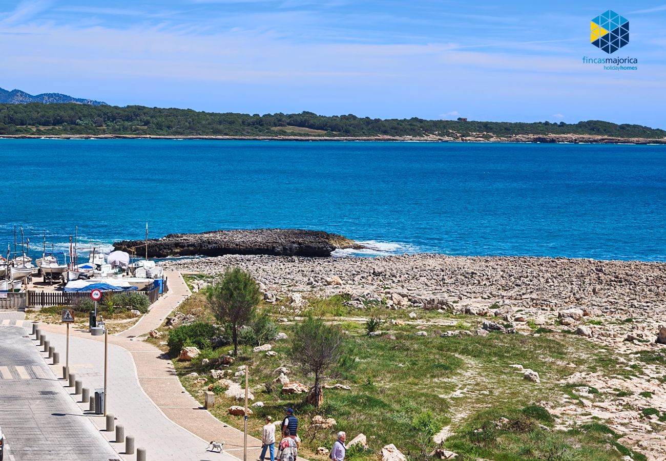 Apartment in S´illot-Cala morlanda - Apartamento Ronda del Mati 23